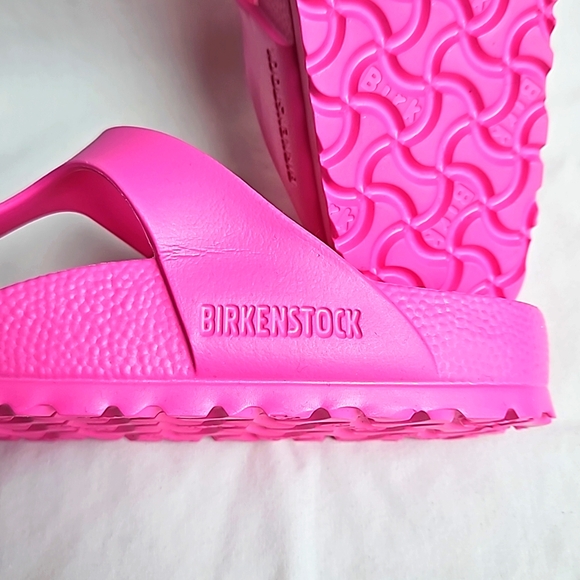 Birkenstock Thong Sandals NWOT - Picture 5 of 7